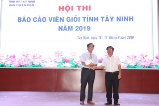 Thí sinh Trần Thung đoạt giải Nhất