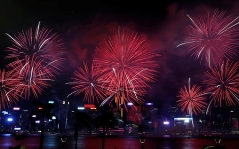 Hong Kong hủy bắn pháo hoa