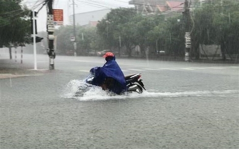 Nhiều nơi có mưa, khả năng xảy ra lốc, sét và gió giật mạnh