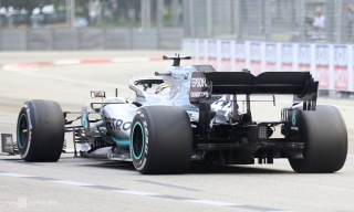 Hamilton nhanh hơn Verstappen ở Singapore GP