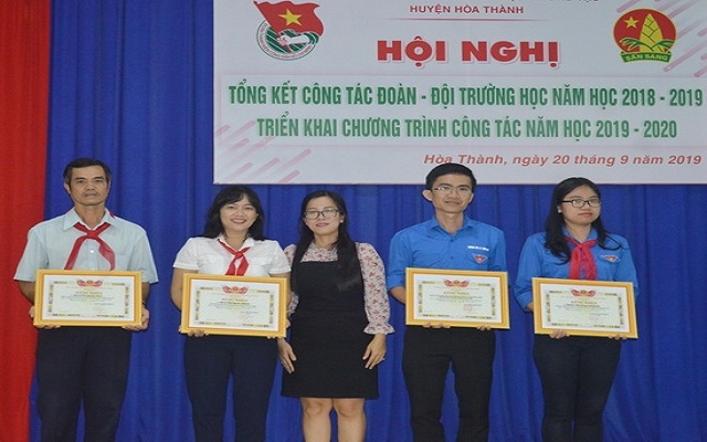 Hoà Thành: Tổng kết công tác Đoàn và phong trào thanh niên trường học