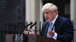 Thủ tướng Anh thách thức phe đối lập bỏ phiếu bất tín nhiệm