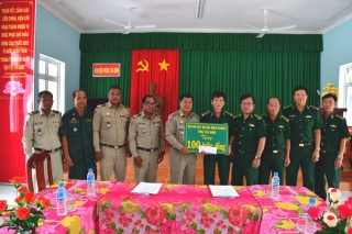 Hỗ trợ Ty Cảnh sát Pray Veng kinh phí xây dựng doanh trại