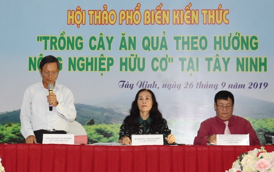 Hội thảo trồng cây ăn quả theo hướng nông nghiệp hữu cơ