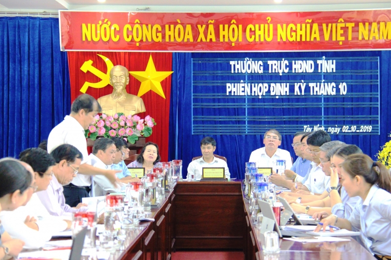 Thường trực HĐND tỉnh: Tổ chức phiên họp định kỳ tháng 10