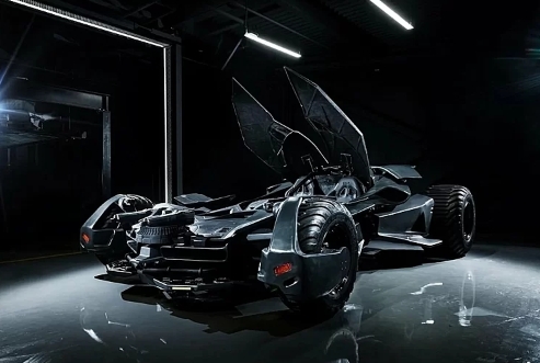 Batmobile - siêu xe 'Người Dơi' giá 850.000 USD