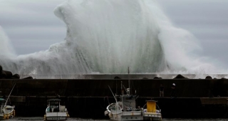 Ứng phó siêu bão Hagibis: Nhật Bản cảnh báo mức cao nhất