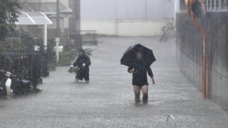 Nhật Bản lo ngại giao thông hỗn loạn, mất điện lâu dài sau bão lớn