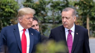 Tổng thống Mỹ ký sắc lệnh trừng phạt Thổ Nhĩ Kỳ vì tấn công người Kurd ở Syria