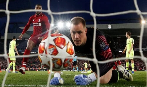 Ter Stegen: 'Tâm lý khiến Barca thua Liverpool'