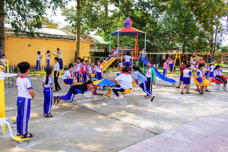 Tân Châu: Khánh thành khu vui chơi thiếu nhi ngoài trời