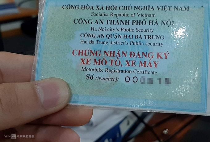 Bộ Công an đề xuất đổi giấy đăng ký xe sang thẻ nhựa có mã QR