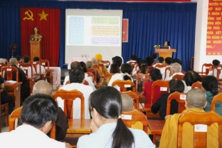 Tuyên truyền hưởng ứng Ngày pháp luật Việt Nam