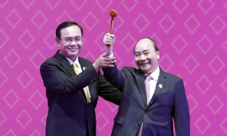 Việt Nam tiếp nhận chức Chủ tịch ASEAN