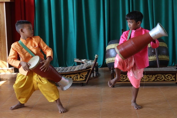 Giữ hồn múa trống Chhay-dăm