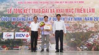 Trao giải cuộc thi Ảnh đẹp du lịch Tây Ninh năm 2019