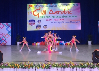 Sôi nổi Giải “Aerobic Thiếu niên, Nhi đồng” tỉnh Tây Ninh