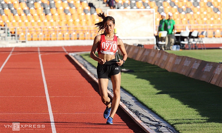 Thu Trang - từ xe ôm, phụ bếp đến HC vàng SEA Games