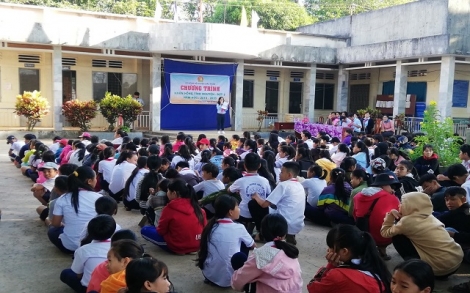 Châu Thành: Tổ chức Khăn hồng tình nguyện đợt 2