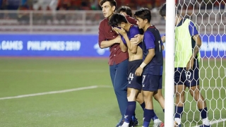 Thủ tướng Campuchia bảo vệ cầu thủ gốc Việt