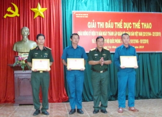 Tổ chức giải thể thao chào mừng ngày thành lập QĐND Việt Nam