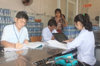 Kiểm tra an toàn thực phẩm dịp Tết Nguyên đán tại huyện Tân Biên