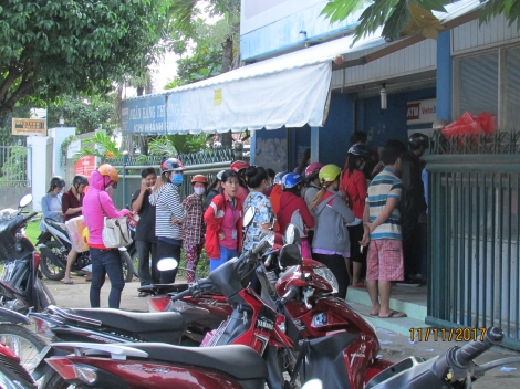 ATM-Tết năm nay có còn quá tải ?