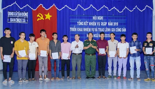 Tân Châu trao lệnh gọi công dân nhập ngũ năm 2020