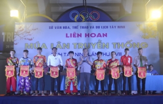 Tây Ninh: Khai mạc Liên hoan Múa lân truyền thống