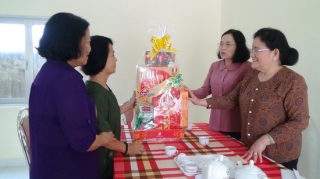 Nguyên Bí thư Tỉnh ủy thăm, tặng quà Trung tâm Nuôi dưỡng, phục hồi chức năng cho NNCĐDC/dioxin Tây Ninh
