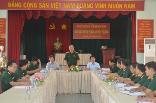 Bàn giao nhiệm vụ Chỉ huy trưởng Ban CHQS huyện Hòa Thành