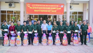 Hội Cựu chiến binh Tân Châu chăm lo tết cho hội viên nghèo