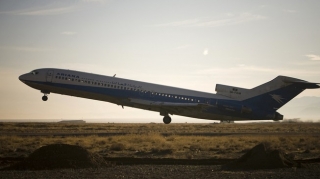 Máy bay chở 110 hành khách rơi ở Afghanistan