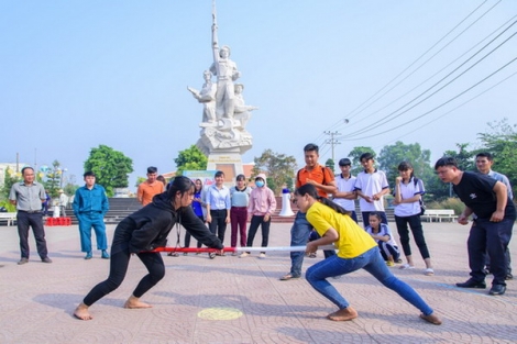 Điểm tin địa phương