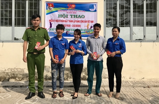 Điểm tin địa phương