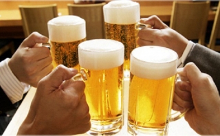 Uống rượu bia điều khiển mô tô gây tai nạn giao thông