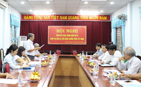 Khối thi đua III Hội quần chúng tổng kết công tác thi đua, khen thưởng năm 2019