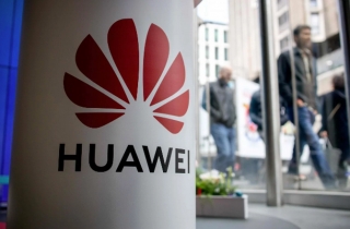 Mỹ chi hàng tỷ USD cho nhà mạng 'nói không' với Huawei, ZTE