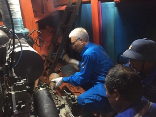 Sửa chữa thành công sự cố tàu cá KH 97524TS