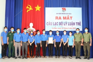 Ra mắt CLB Lý luận trẻ huyện Gò Dầu