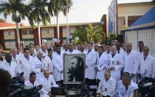 Cuba cử bác sỹ sang giúp Italy chống Covid-19