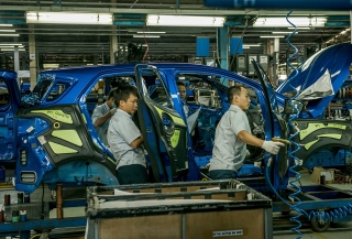 Ford Việt Nam tạm ngừng sản xuất