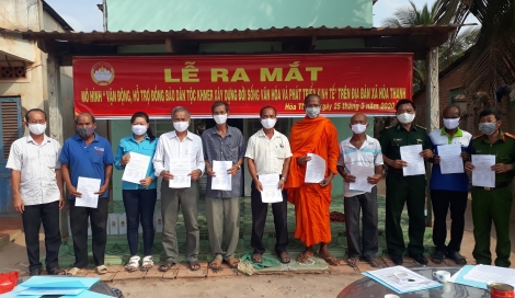 Ra mắt mô hình “Vận động, hỗ trợ đồng bào dân tộc Khmer xây dựng đời sống văn hóa và phát triển kinh tế”