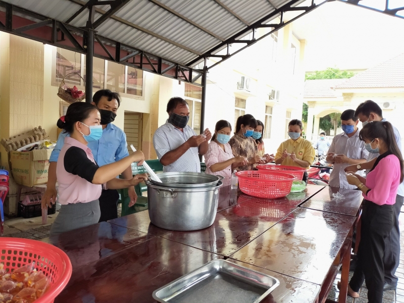 Sẵn sàng, quyết liệt