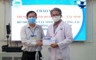 VNPT Tây Ninh: Hỗ trợ 40 triệu đồng cho BVĐK Tây Ninh