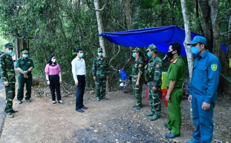 Quân dân Tây Ninh chung tay chống dịch