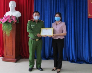 TP.Tây Ninh: Khen thưởng đột xuất các tập thể trong công tác phòng chống dịch bệnh Covid-19