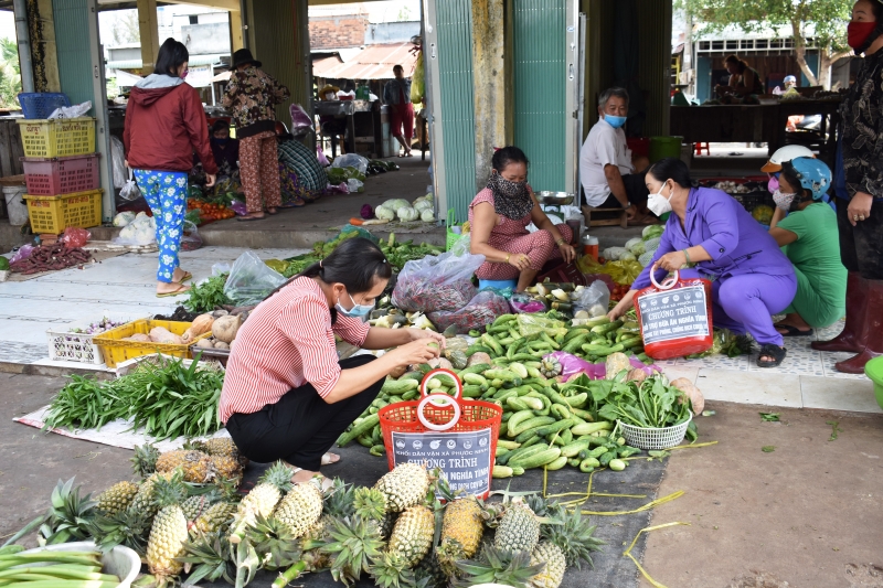 Bữa ăn nghĩa tình trong mùa dịch