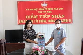 Tây Ninh tiếp nhận máy sát khuẩn rửa tay tự động