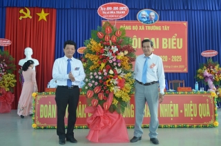 Ông Lý Thanh Trà tái cử chức danh Bí thư Đảng ủy xã